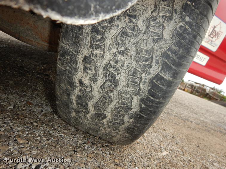 image for item DF1808 1998 Ford F150 XL pickup truck