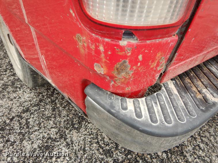 image for item DF1808 1998 Ford F150 XL pickup truck