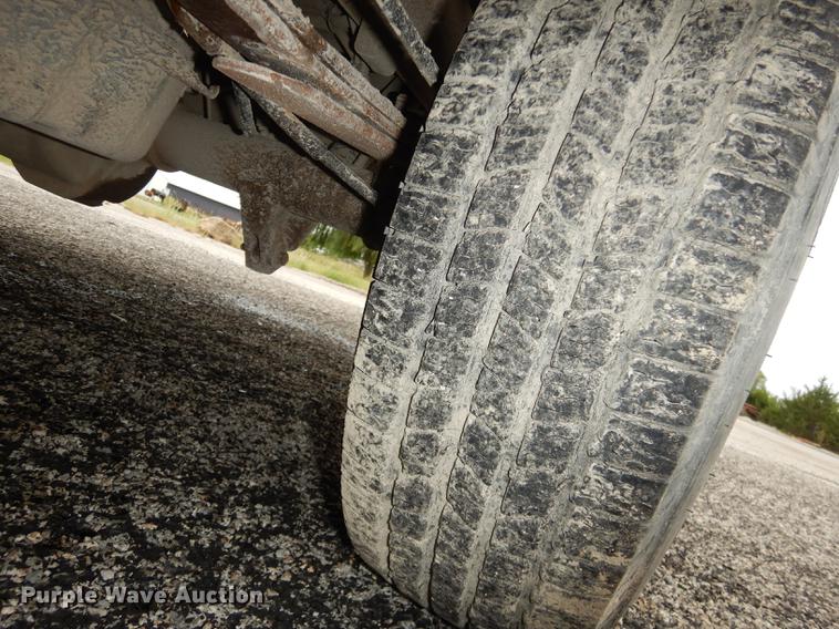 image for item DF1808 1998 Ford F150 XL pickup truck