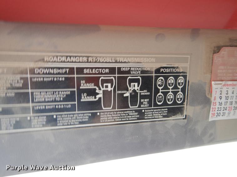 image for item DF1817 1997 Ford F800 dump truck