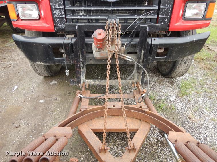 image for item DF1817 1997 Ford F800 dump truck