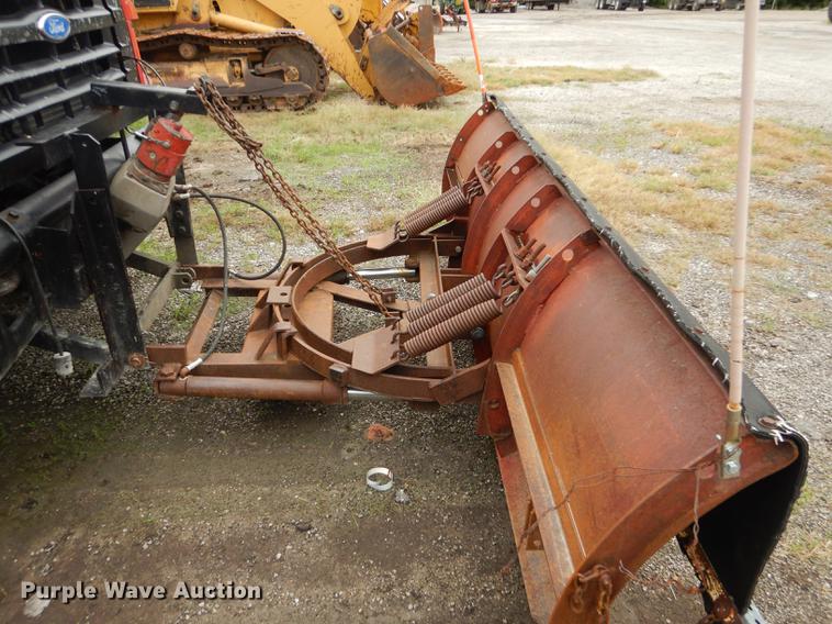 image for item DF1817 1997 Ford F800 dump truck