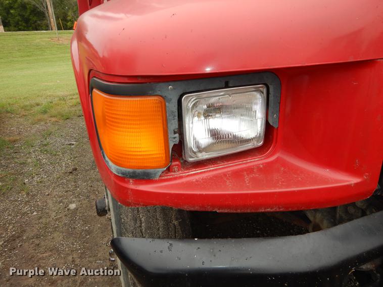 image for item DF1817 1997 Ford F800 dump truck