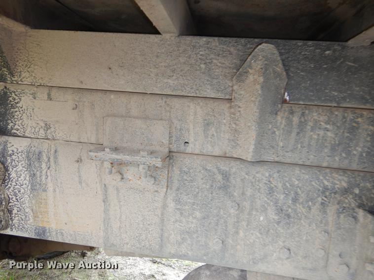 image for item DF1817 1997 Ford F800 dump truck