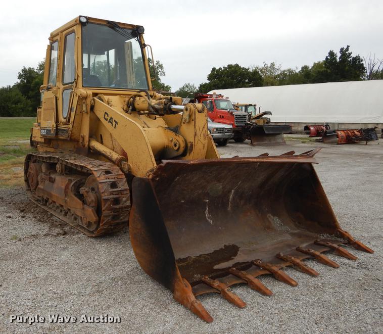 image for item DF1818 1987 Caterpillar 953 track loader