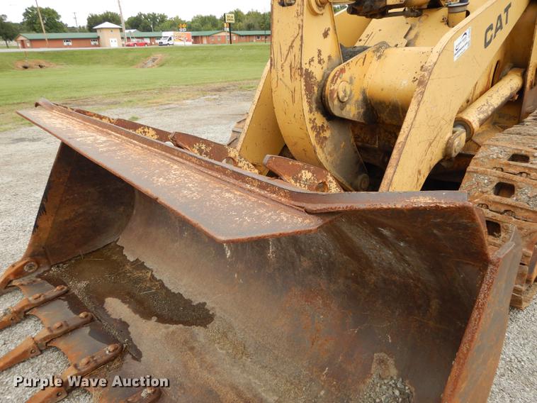 image for item DF1818 1987 Caterpillar 953 track loader