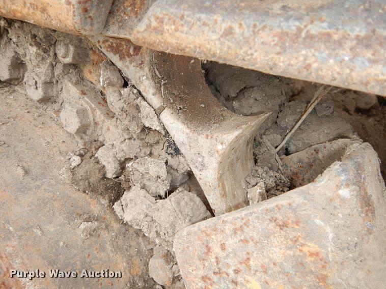 image for item DF1818 1987 Caterpillar 953 track loader