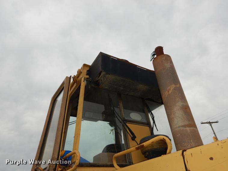 image for item DF1818 1987 Caterpillar 953 track loader