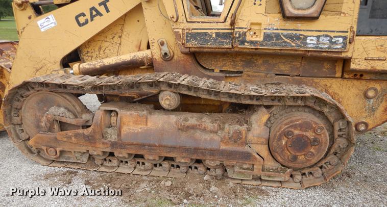 image for item DF1818 1987 Caterpillar 953 track loader
