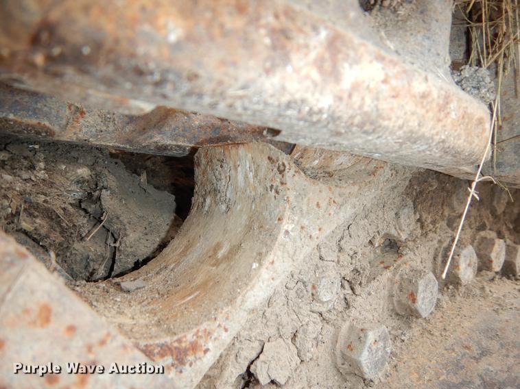 image for item DF1818 1987 Caterpillar 953 track loader