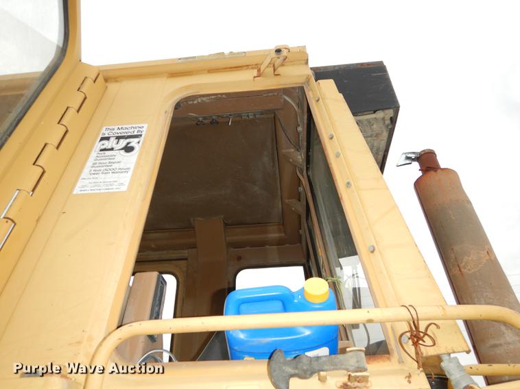 image for item DF1818 1987 Caterpillar 953 track loader