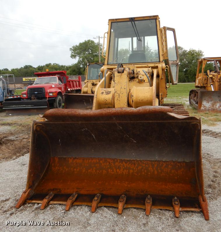 image for item DF1819 1989 Caterpillar 953 track loader