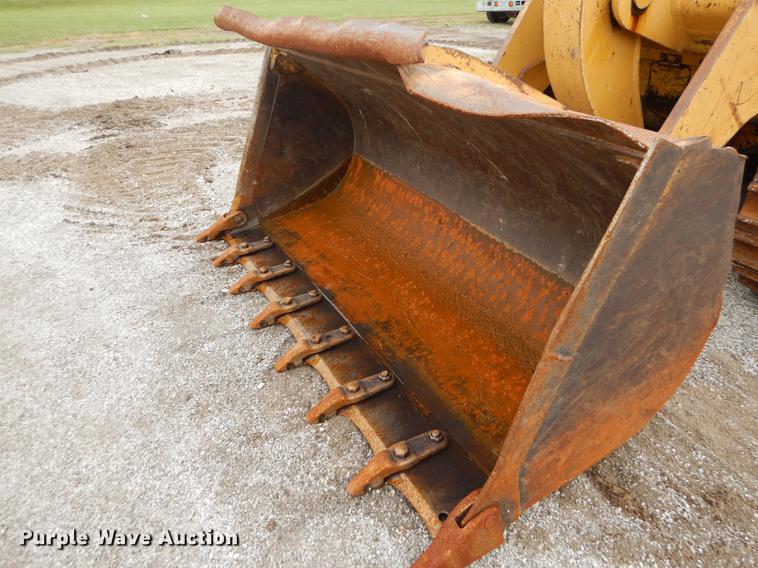 image for item DF1819 1989 Caterpillar 953 track loader