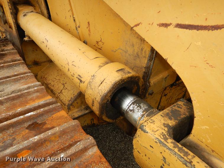 image for item DF1819 1989 Caterpillar 953 track loader