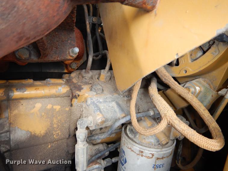image for item DF1819 1989 Caterpillar 953 track loader