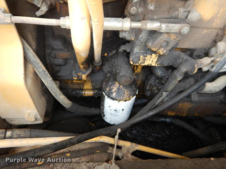 image for item DF1819 1989 Caterpillar 953 track loader