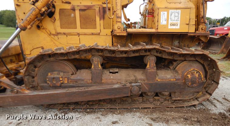 image for item DF1820 1977 Caterpillar D6D dozer