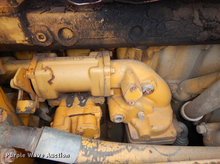 image for item DF1820 1977 Caterpillar D6D dozer