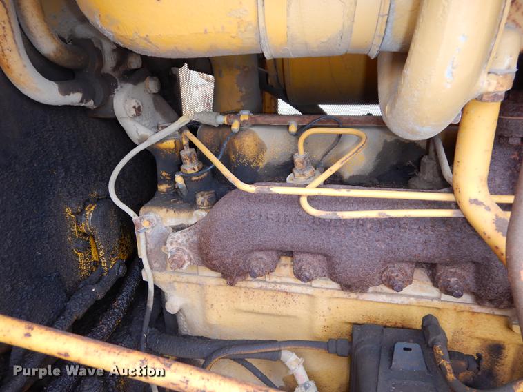 image for item DF1820 1977 Caterpillar D6D dozer