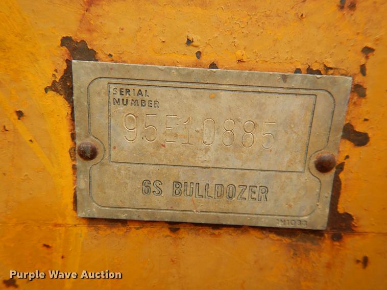 image for item DF1820 1977 Caterpillar D6D dozer