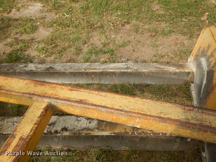 image for item DF1824 Roadmaster I10A leveler