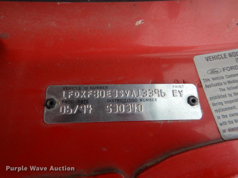 image for item DF1825 1995 Ford F800 dump truck