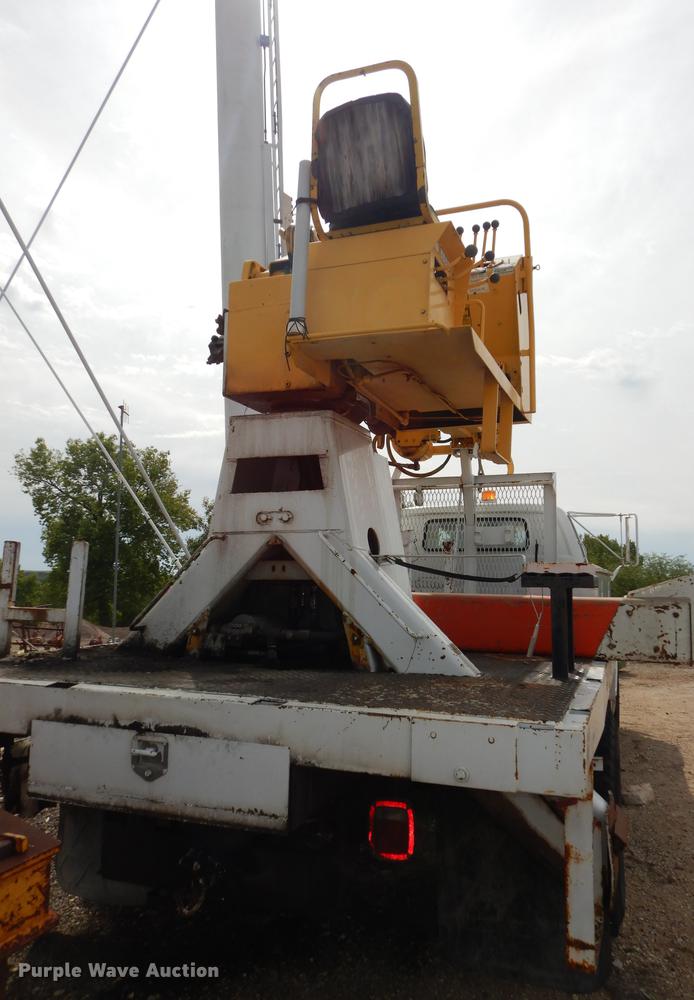 image for item DF1826 1980 Chevrolet C60 Custom Deluxe digger derrick truck