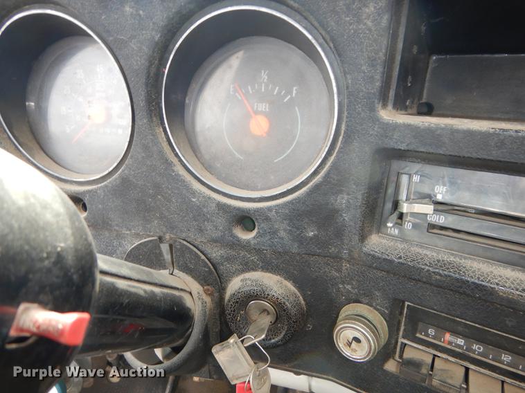 image for item DF1826 1980 Chevrolet C60 Custom Deluxe digger derrick truck