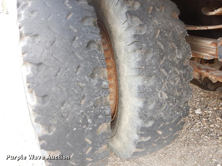 image for item DF1826 1980 Chevrolet C60 Custom Deluxe digger derrick truck