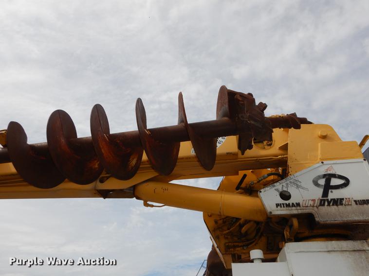 image for item DF1826 1980 Chevrolet C60 Custom Deluxe digger derrick truck