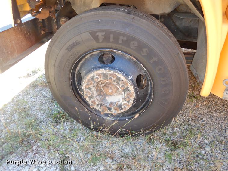 image for item DF1853 1998 Chevrolet Blue Bird school bus