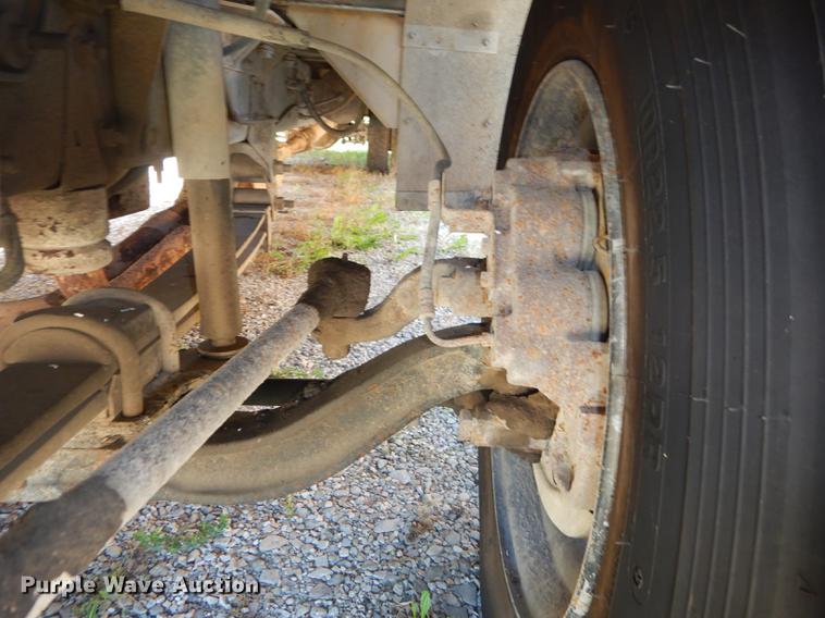 image for item DF1853 1998 Chevrolet Blue Bird school bus