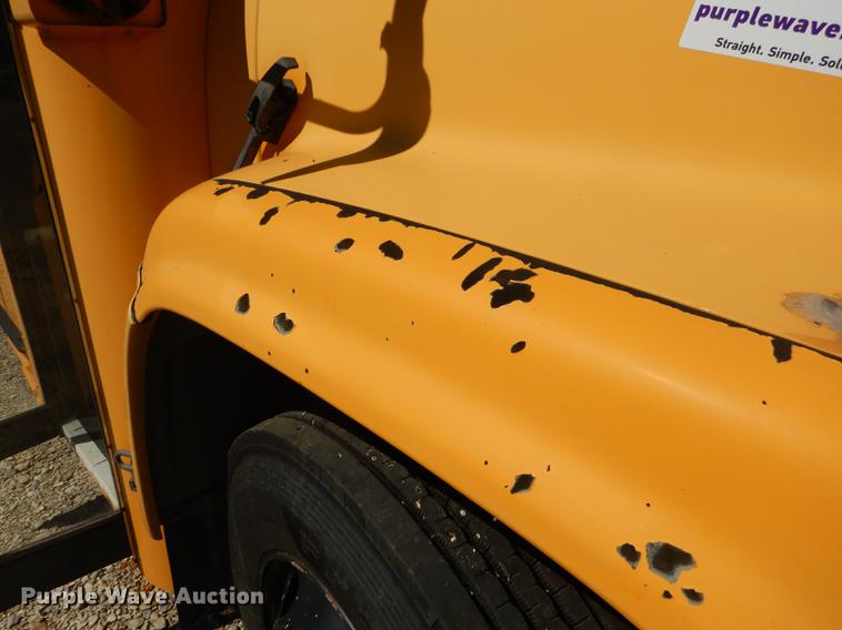 image for item DF1853 1998 Chevrolet Blue Bird school bus