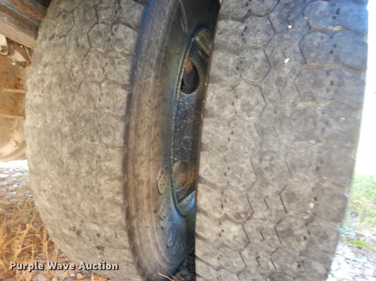 image for item DF1853 1998 Chevrolet Blue Bird school bus