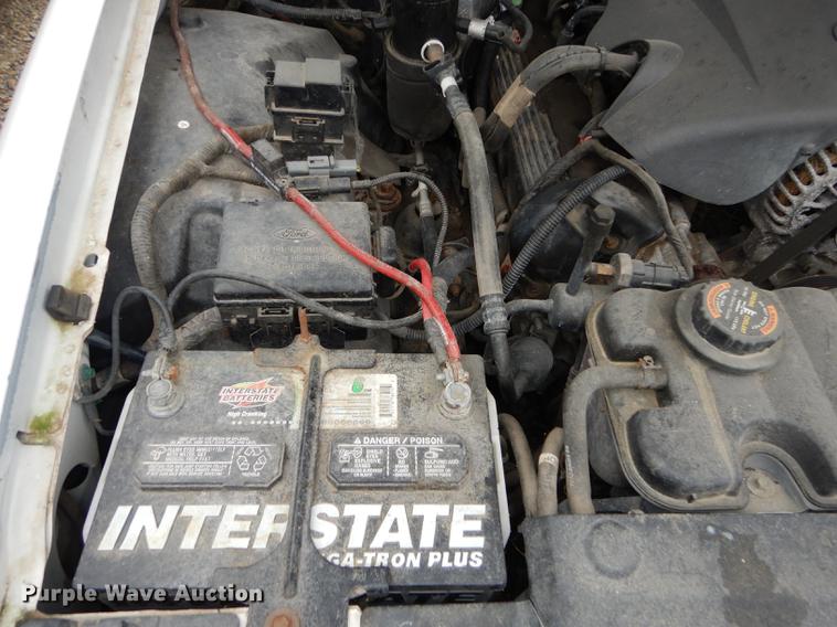 image for item DF1880 1999 Ford Crown Victoria