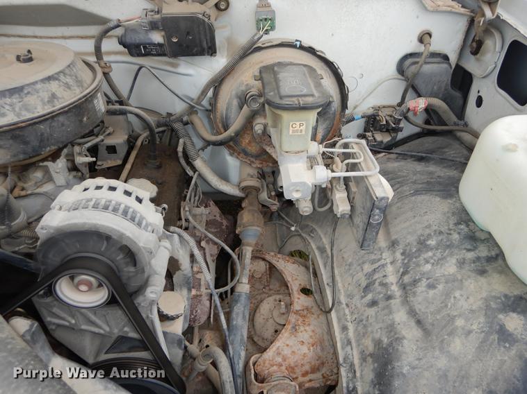 image for item DF1881 1994 Chevrolet C1500 pickup truck