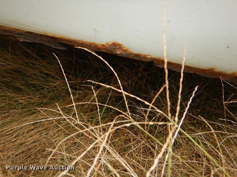 image for item DF1881 1994 Chevrolet C1500 pickup truck