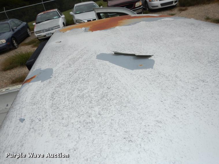 image for item DF1881 1994 Chevrolet C1500 pickup truck