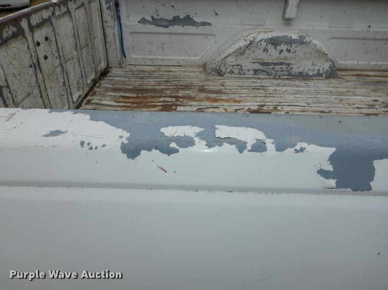 image for item DF1881 1994 Chevrolet C1500 pickup truck