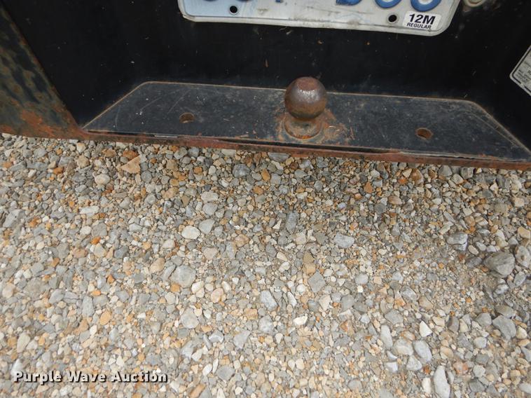 image for item DF1881 1994 Chevrolet C1500 pickup truck