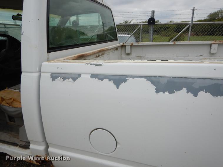 image for item DF1881 1994 Chevrolet C1500 pickup truck