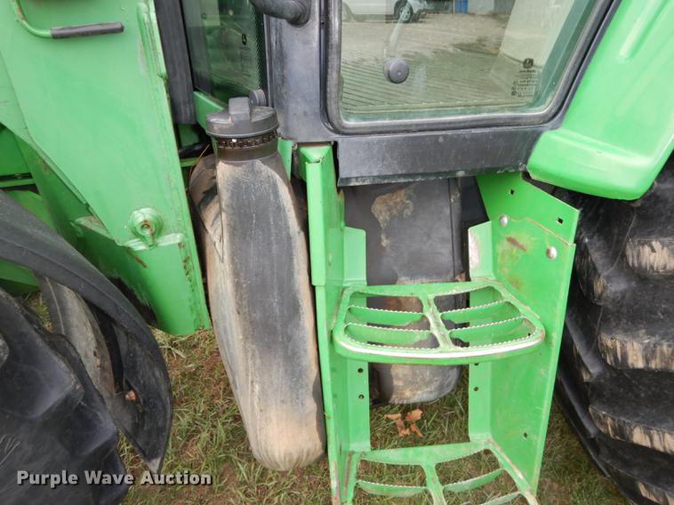 image for item DF1882 2004 John Deere 6320 tractor