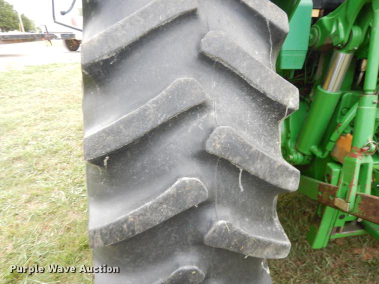 image for item DF1882 2004 John Deere 6320 tractor