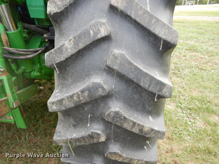 image for item DF1882 2004 John Deere 6320 tractor