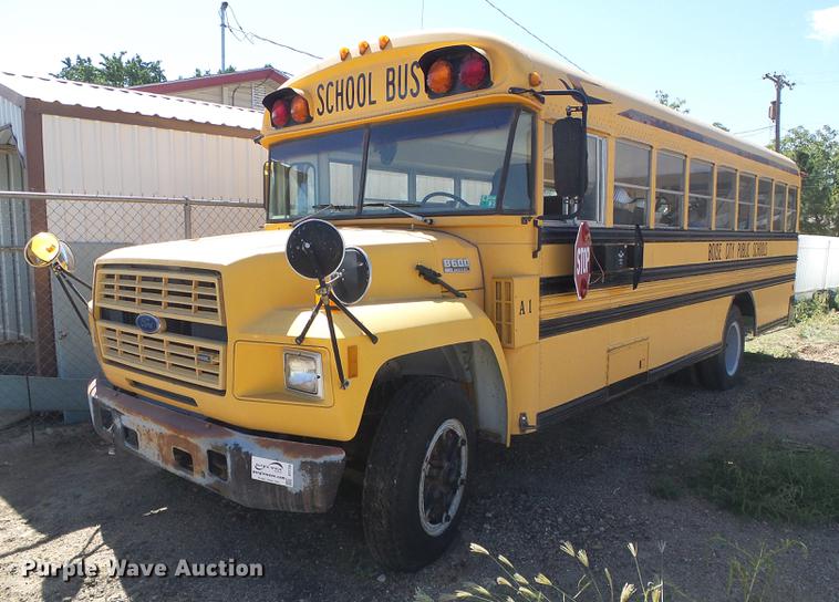 image for item DF2758 1992 Ford B600 Blue Bird school bus