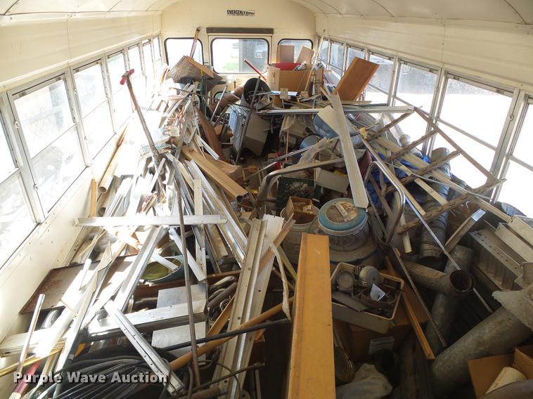 image for item DF2758 1992 Ford B600 Blue Bird school bus