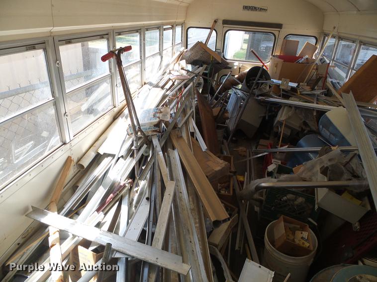 image for item DF2758 1992 Ford B600 Blue Bird school bus