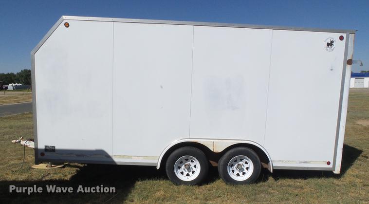 image for item DF2760 1994 Carrier enclosed cargo trailer