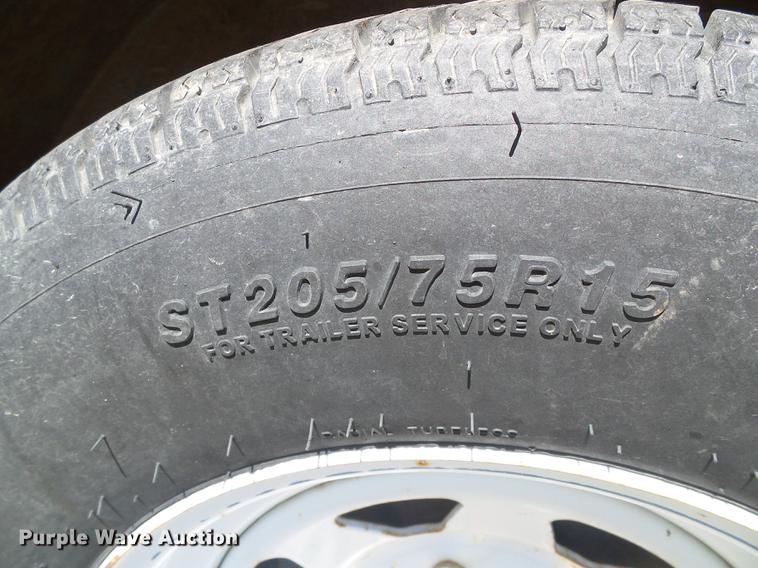 image for item DF2760 1994 Carrier enclosed cargo trailer