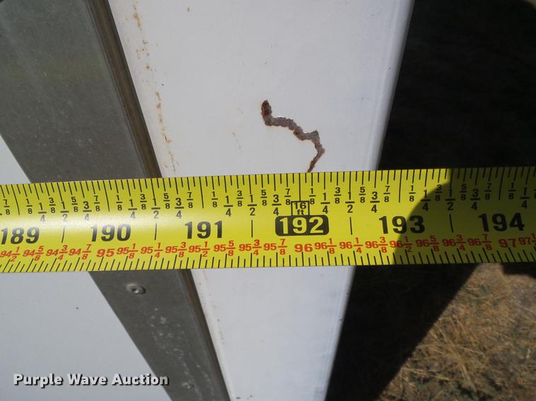 image for item DF2760 1994 Carrier enclosed cargo trailer